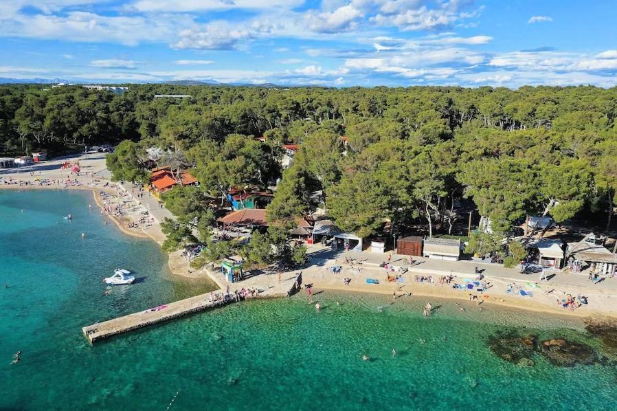 Mobile Home La Vida Biograd Na Moru Exterior photo