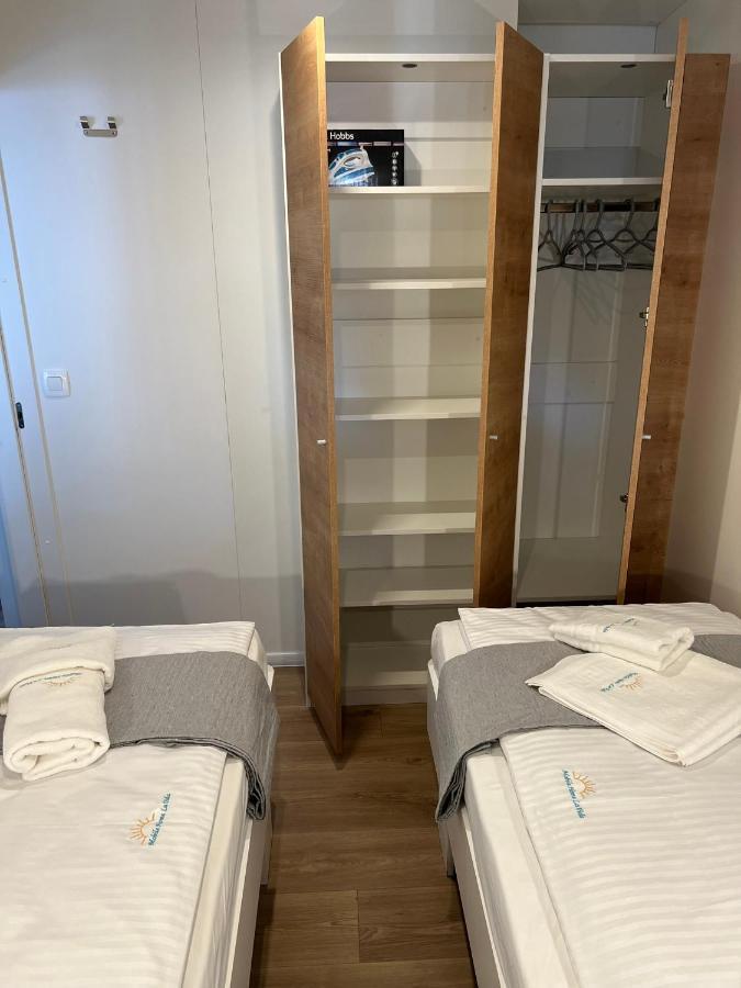 Mobile Home La Vida Biograd Na Moru Exterior photo