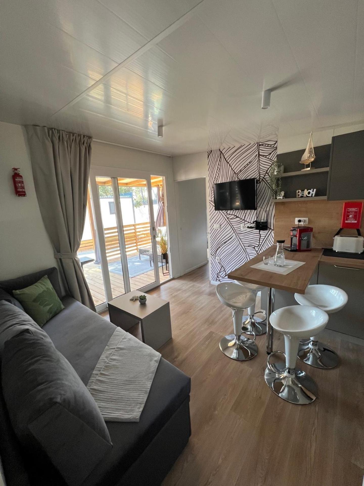 Mobile Home La Vida Biograd Na Moru Exterior photo